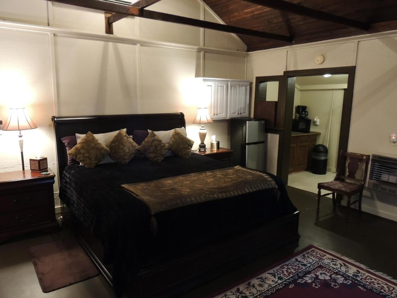 Hotel Lyons Twin Mansions Fort Scott Esterno foto